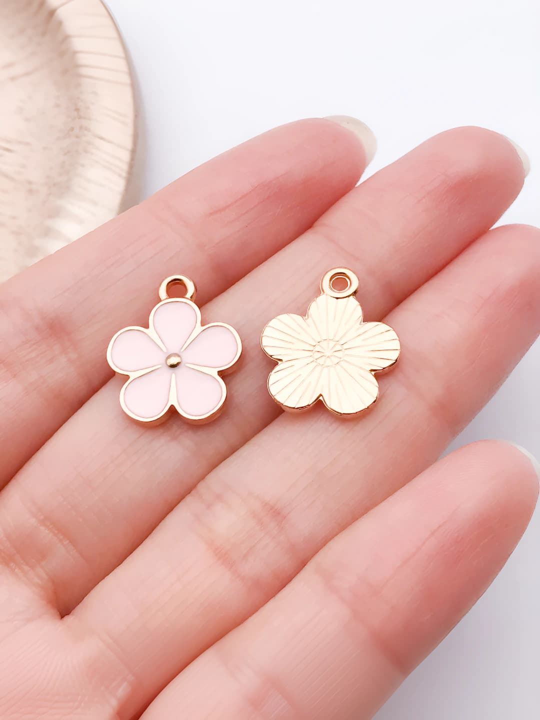 1 ta pushti guli 14x17mm-0.9g