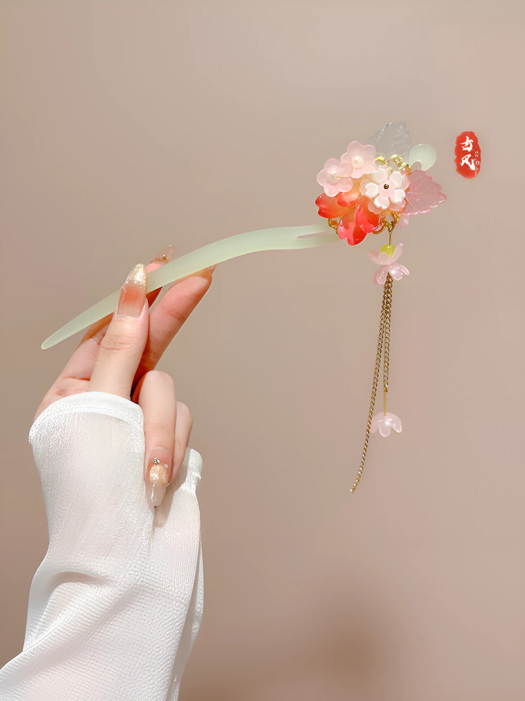 6# Розовые цветы, красно-синие листья