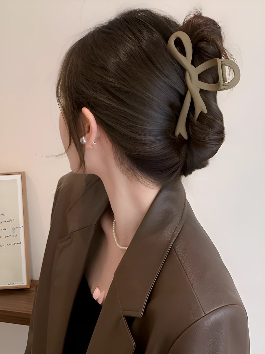 8# light coffee bow clip