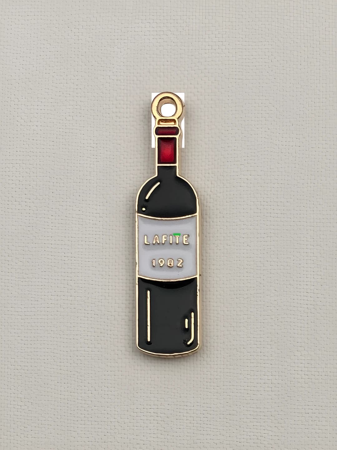 Black enameled wine bottle 8x32mm-1.4g