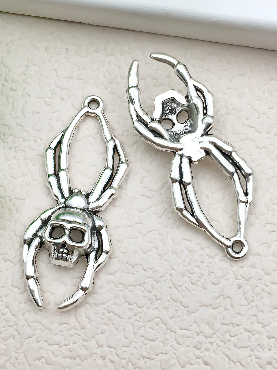 1 pc Halloween skull spider 16x40mm-3.4g-7144