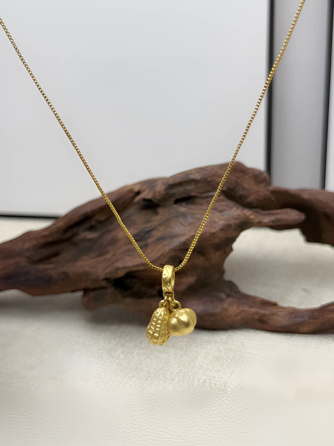 Women's retro pendant necklace with peanut design, copper material, casual occasion