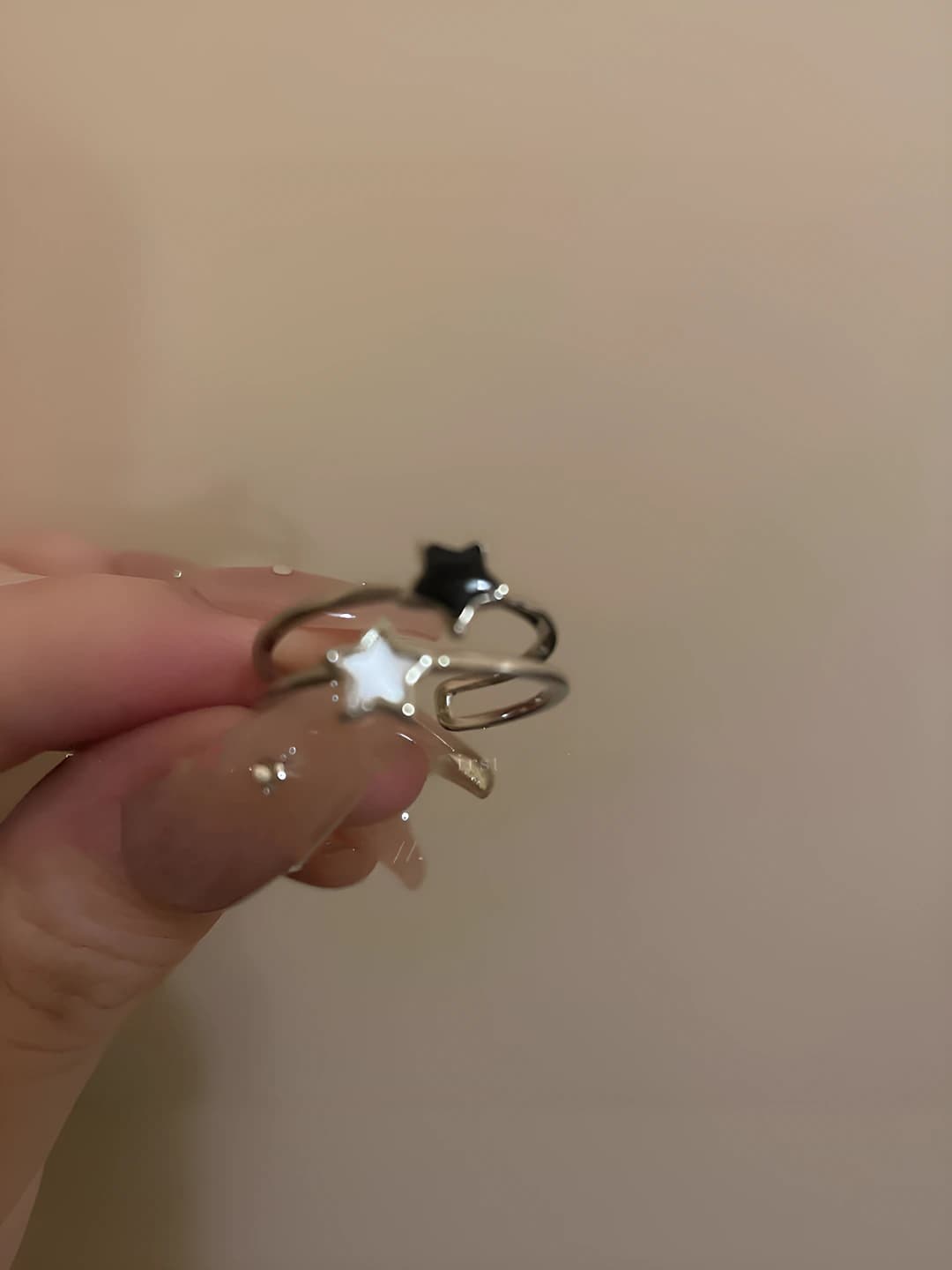 Colour-block star ring