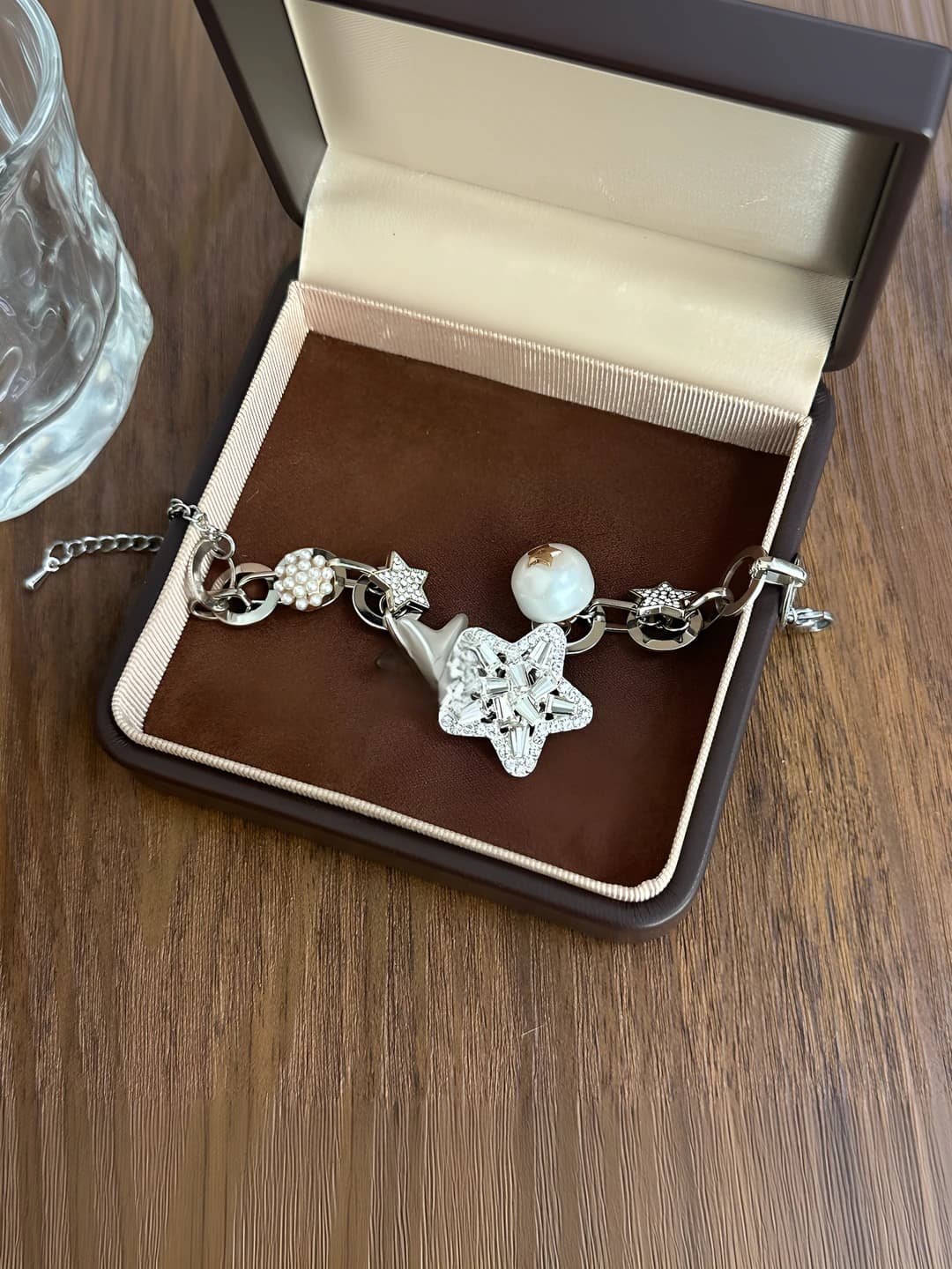 White star bracelet