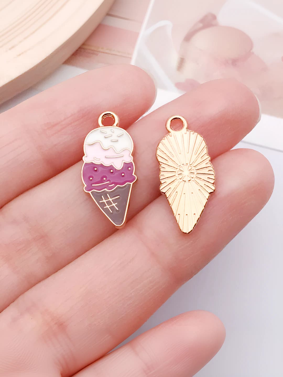 1 kc gold ice cream 14x21mm-0.8g-14963