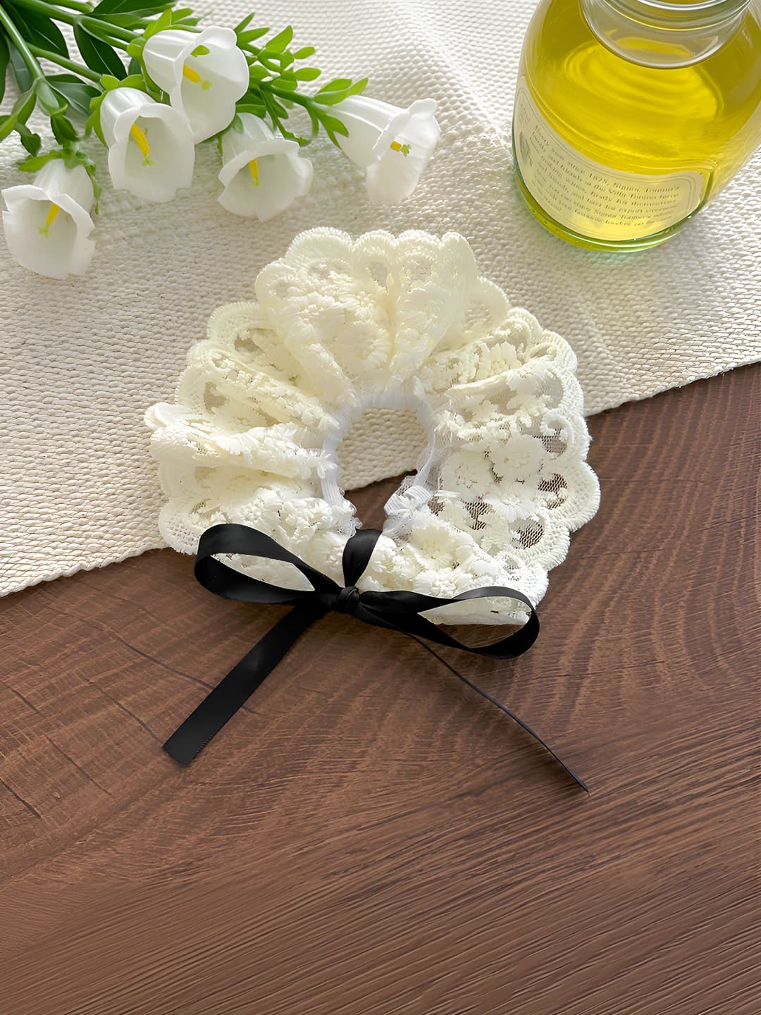 Black lace bow, 12 cm