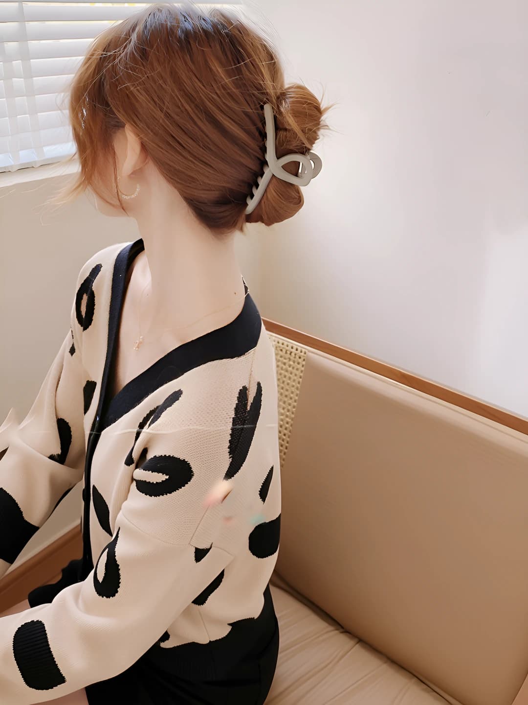 11# Beige-grey Y-shaped clip 11cm
