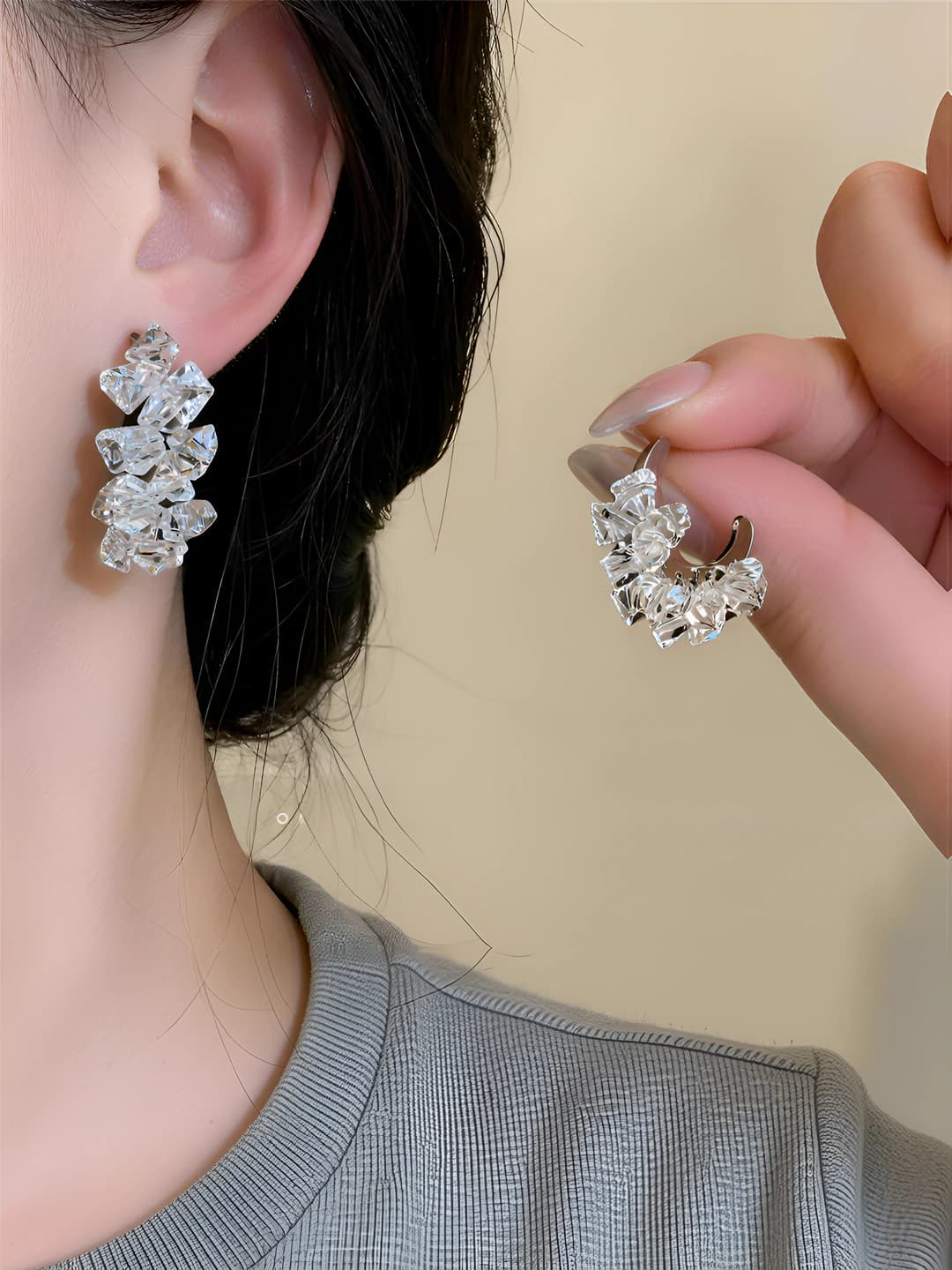 Women's jewelry set: transparent C-shaped stud earrings, necklace and ring in light luxury style