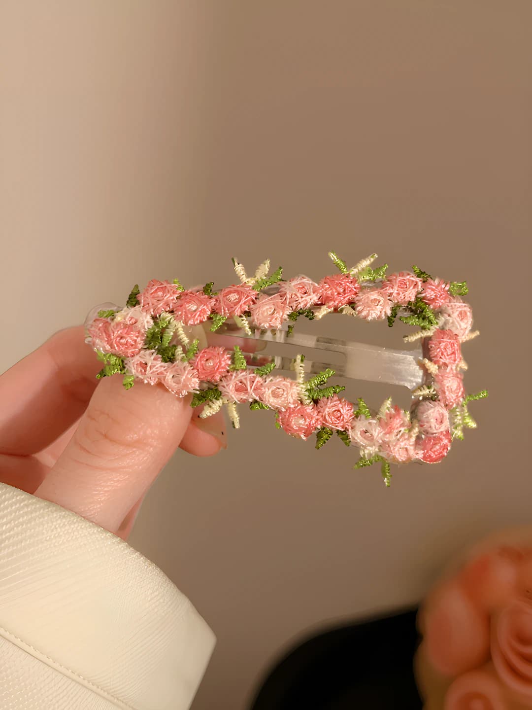 Floral, lace, triangle BB, 7.5 cm
