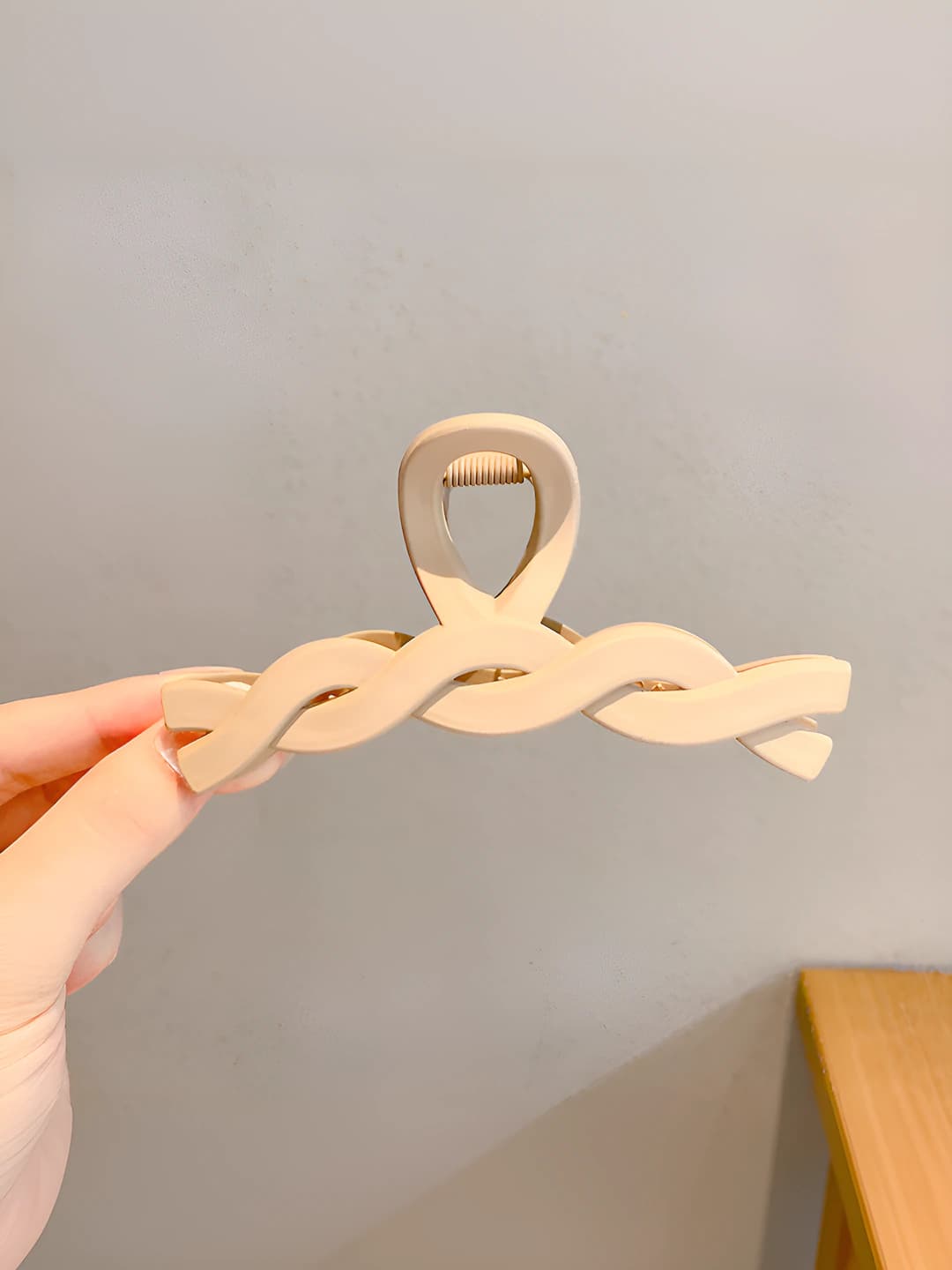 9# Coffee - twisted, 11x5 cm