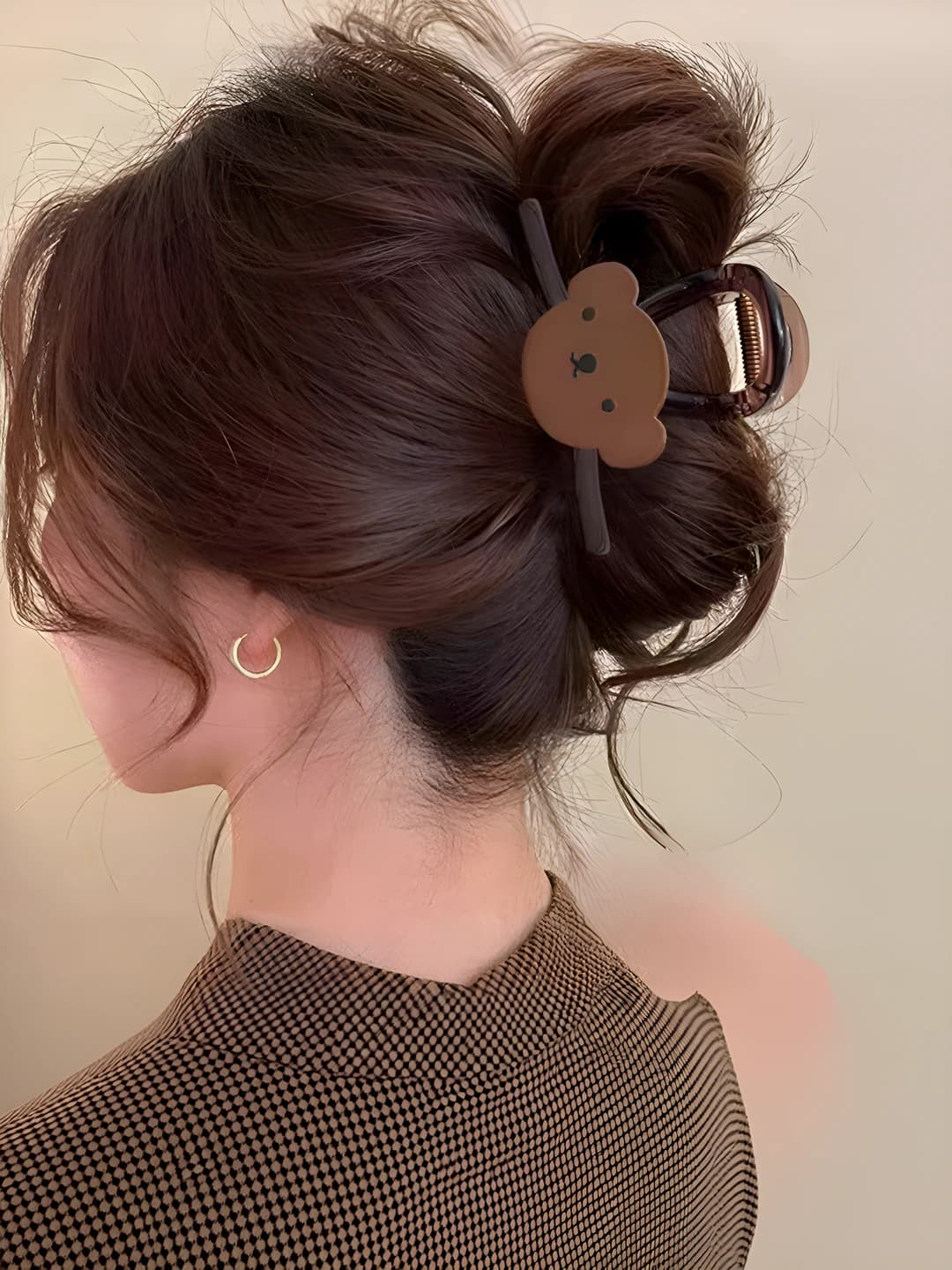 Tea Brown, Medium Bear Clip, 8 cm