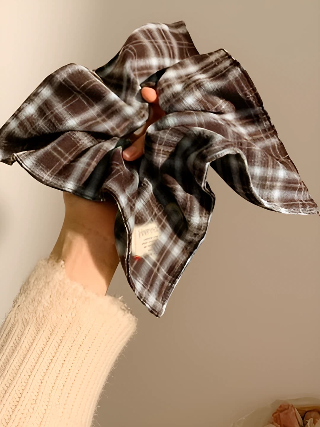 2# Black-blue plaid 22 cm