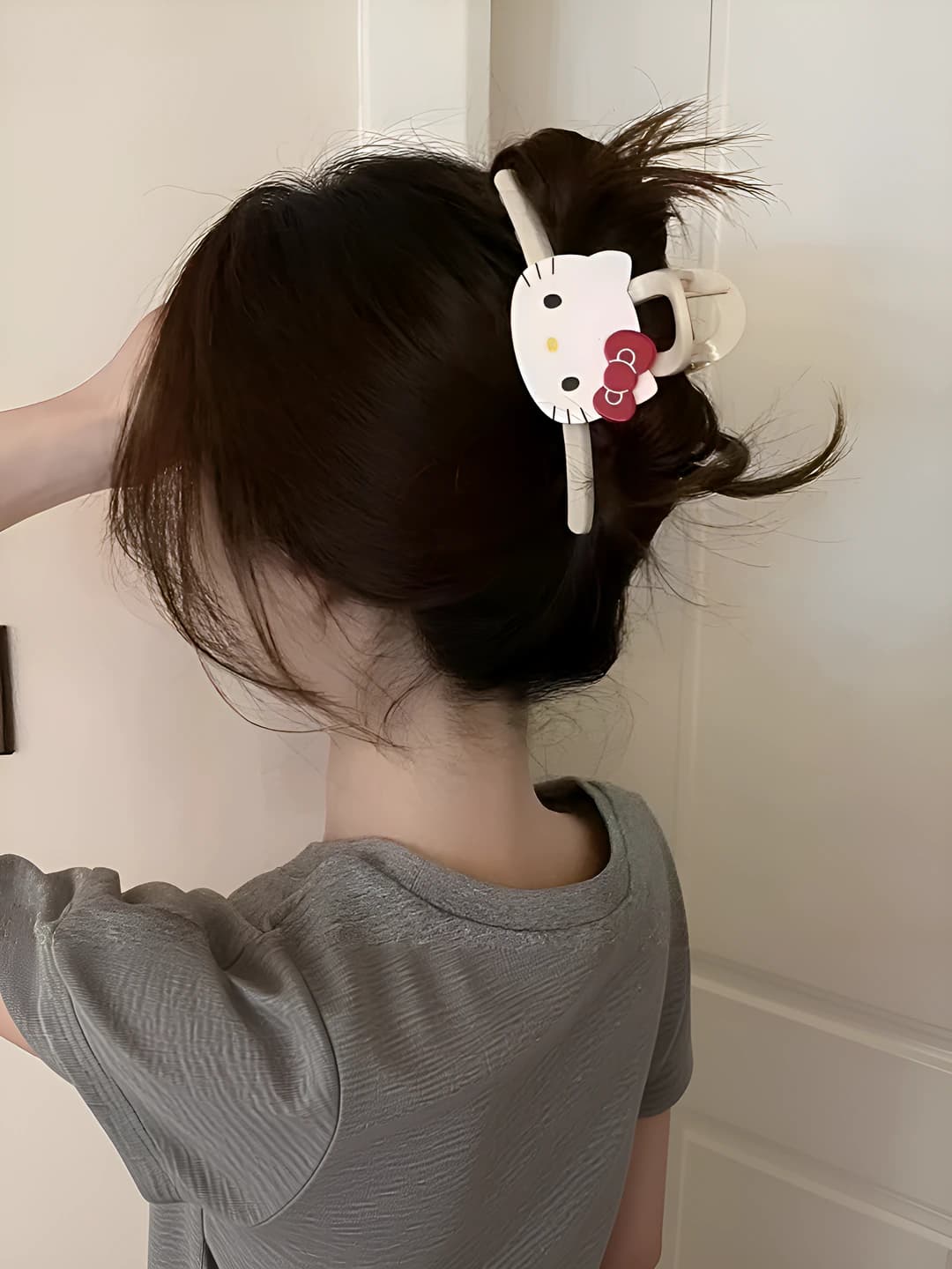 Cat clip, white, 11 cm
