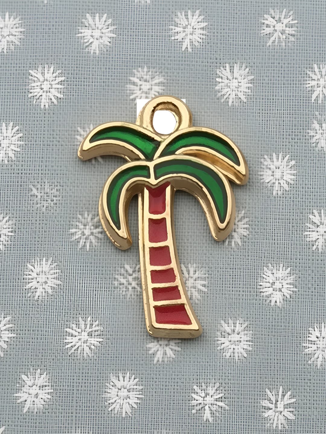 1 pc Epoxy green beach coconut palm 13x18mm-0.9g