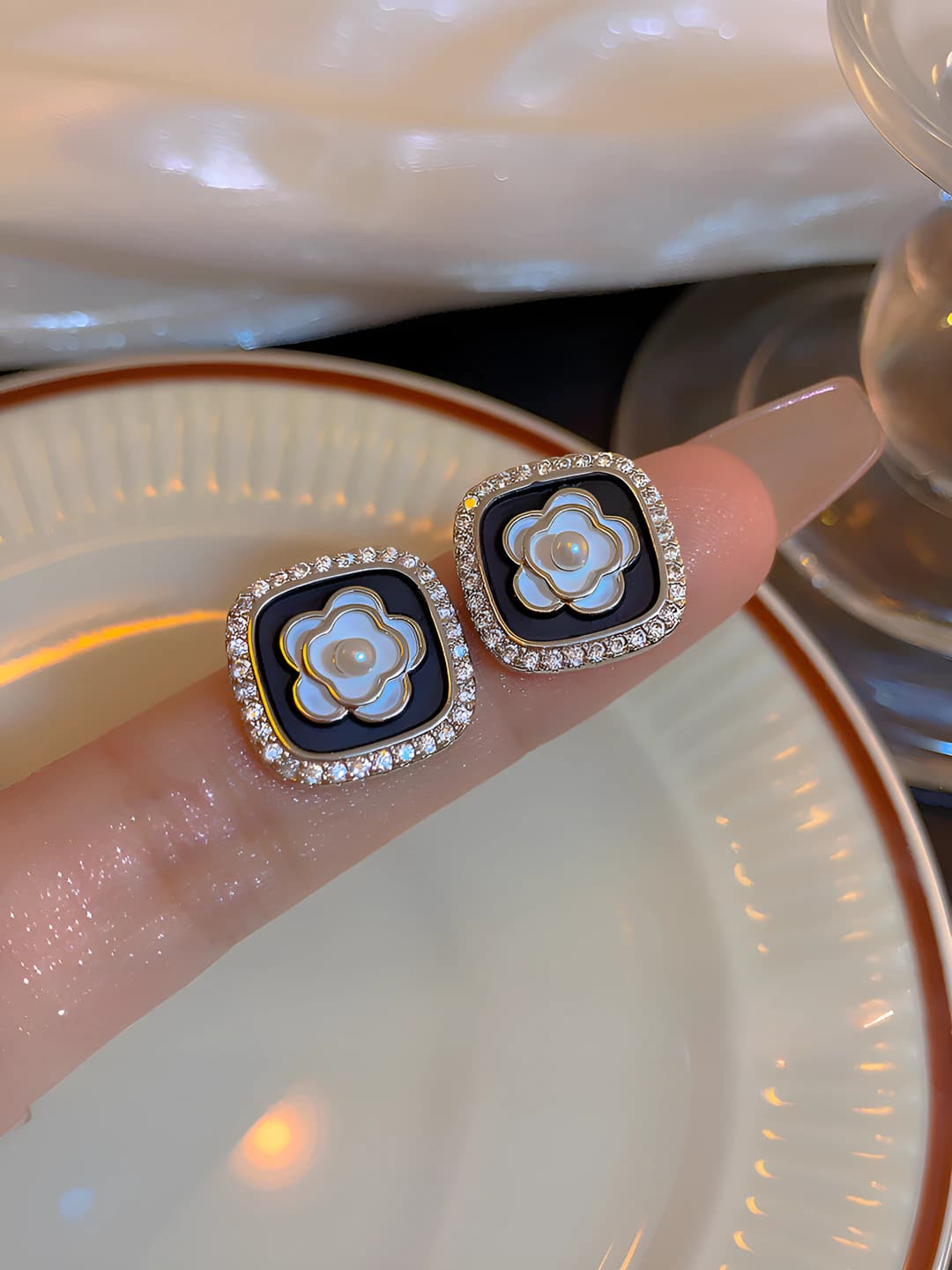 E6042 Silver