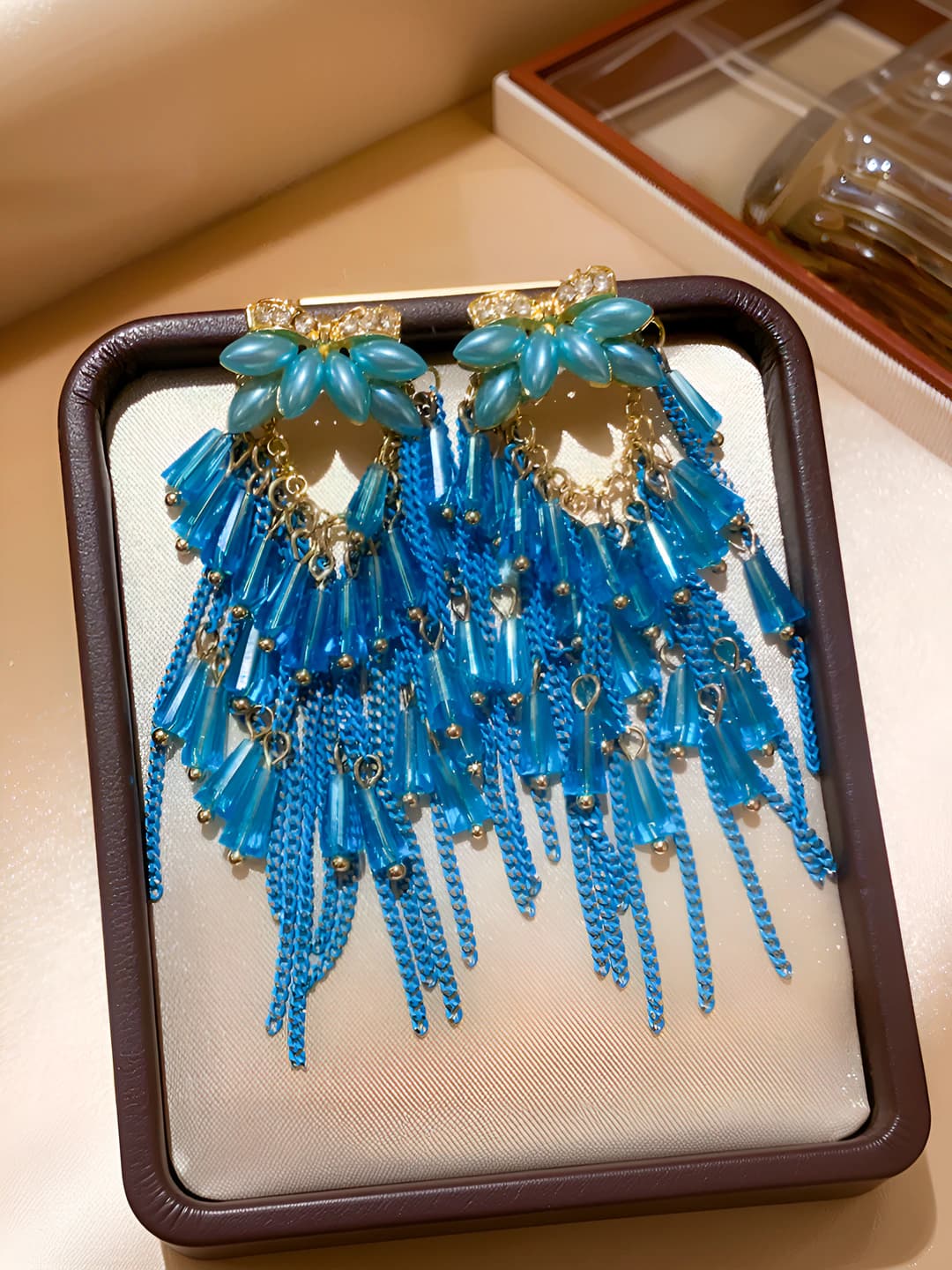 28# Silver pin - Blue