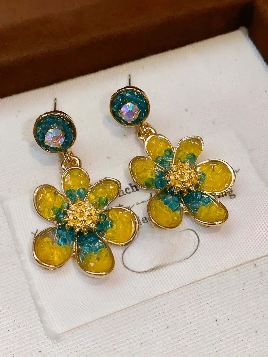 32 Silver pin - Gold - Blue - Yellow