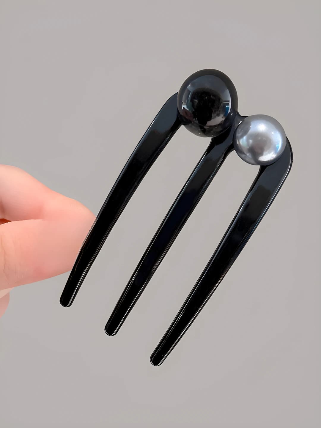 8# Black + grey beads 8 cm