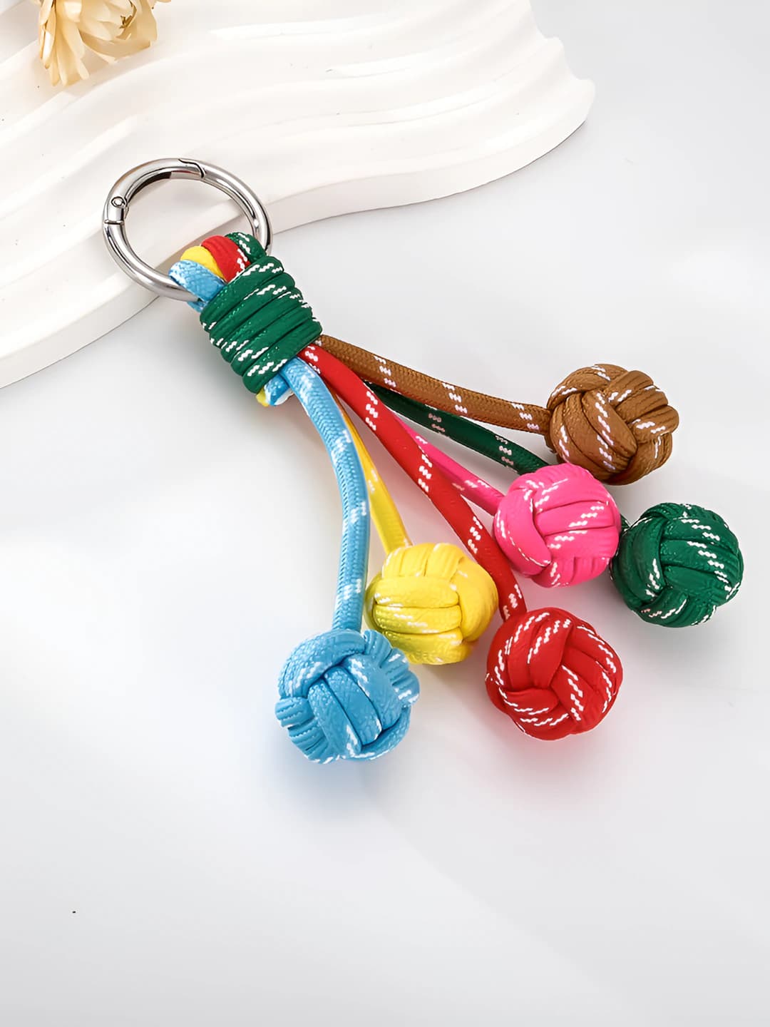 Nylon cord ball, dark tones