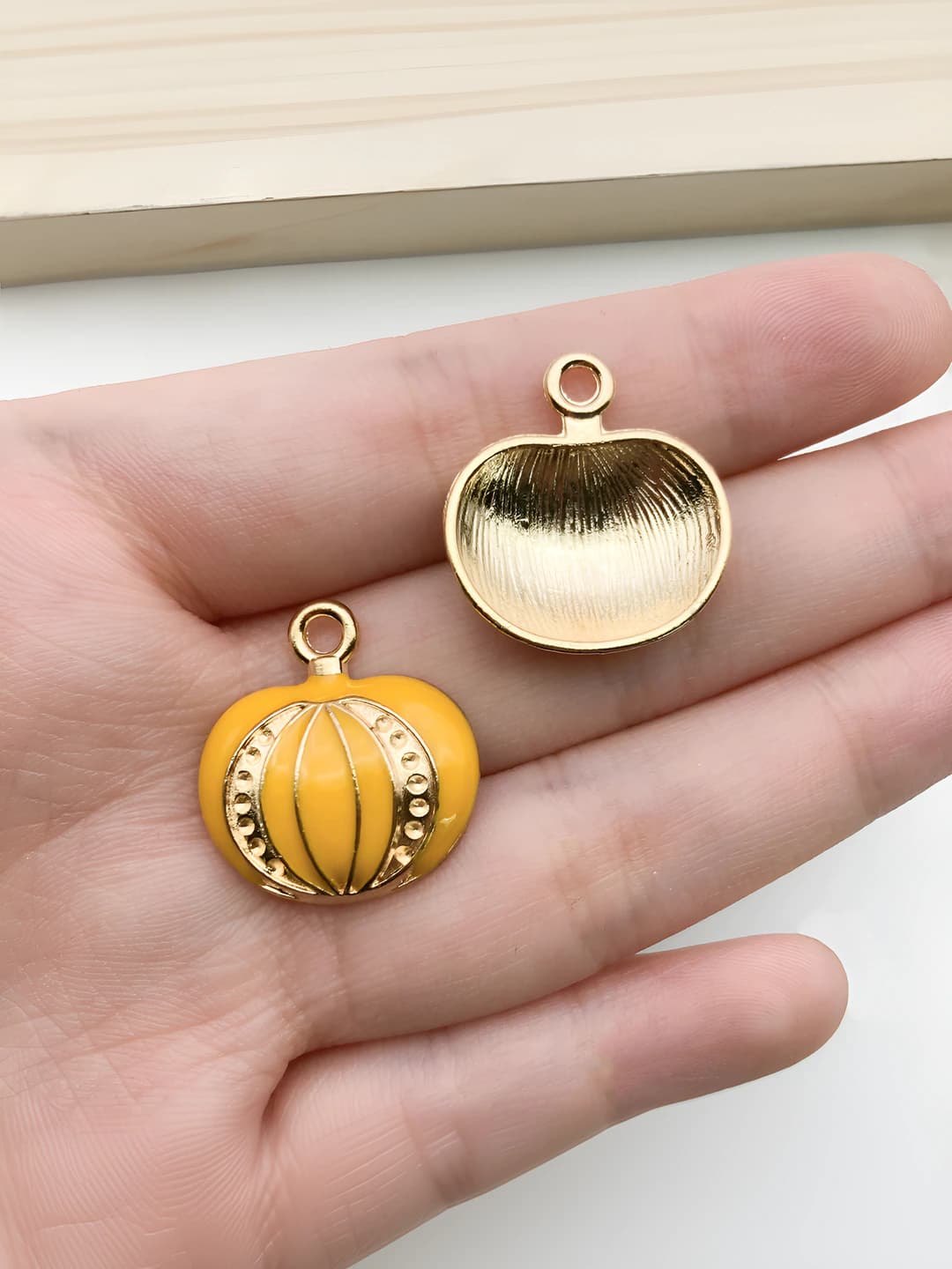 1 шт. жёлтый круглый тыква 20x21mm-2.4g-12503