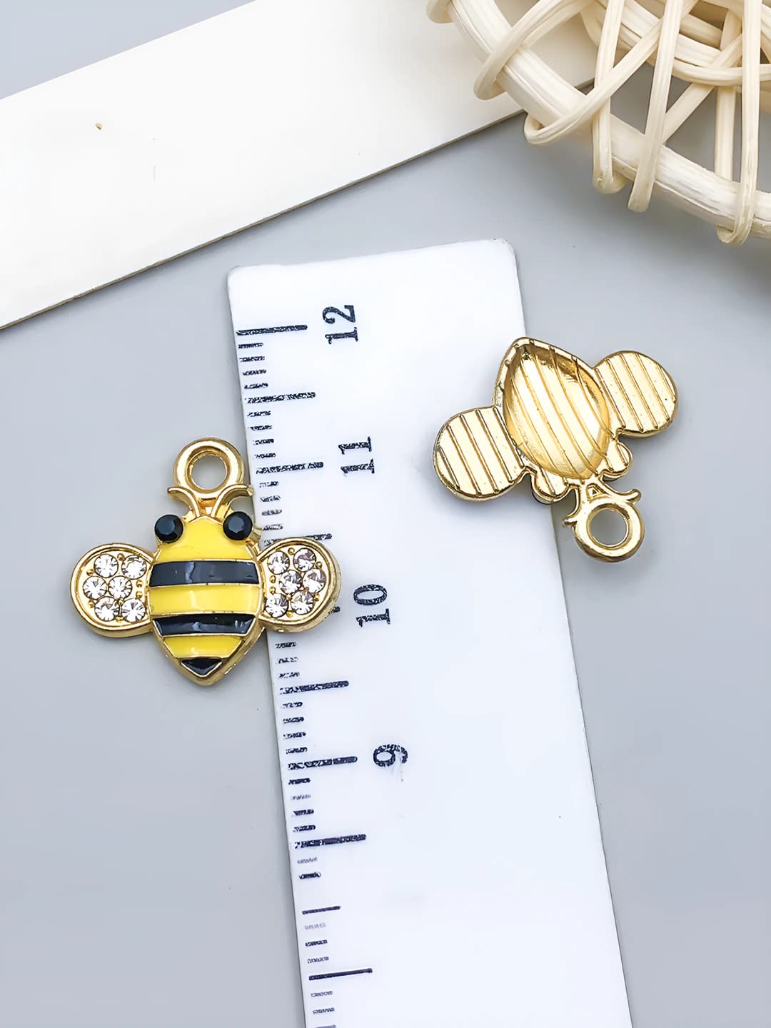 1 шт. жёлтая пчела с бриллиантами 17x18x3mm-1.05g-24142