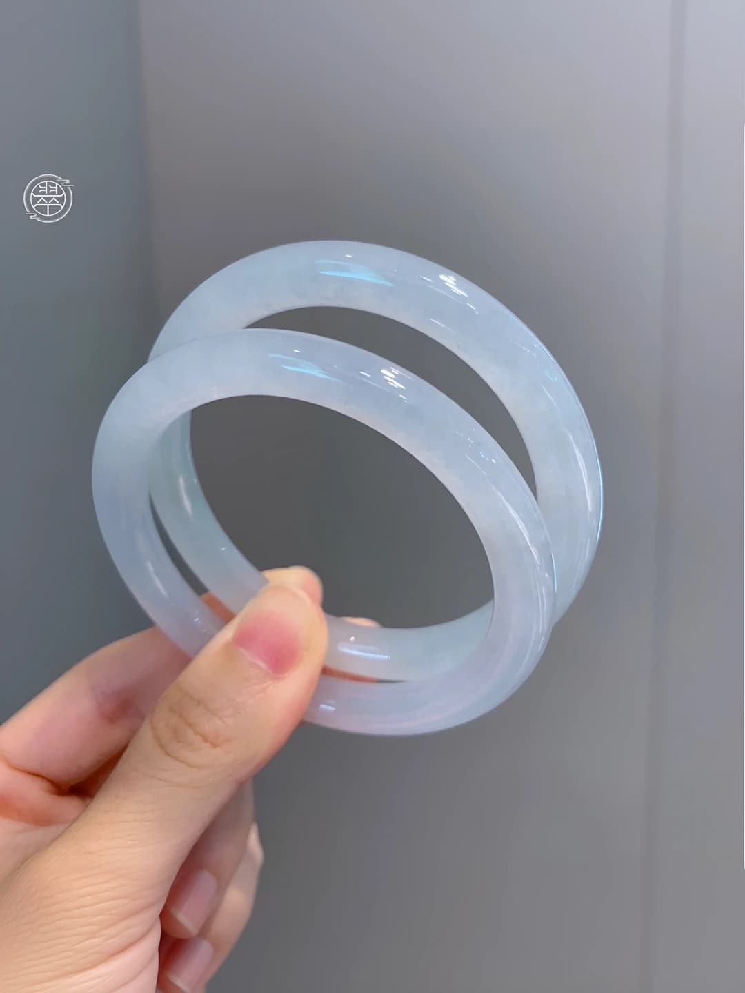 10mm Ice blue 1 pc