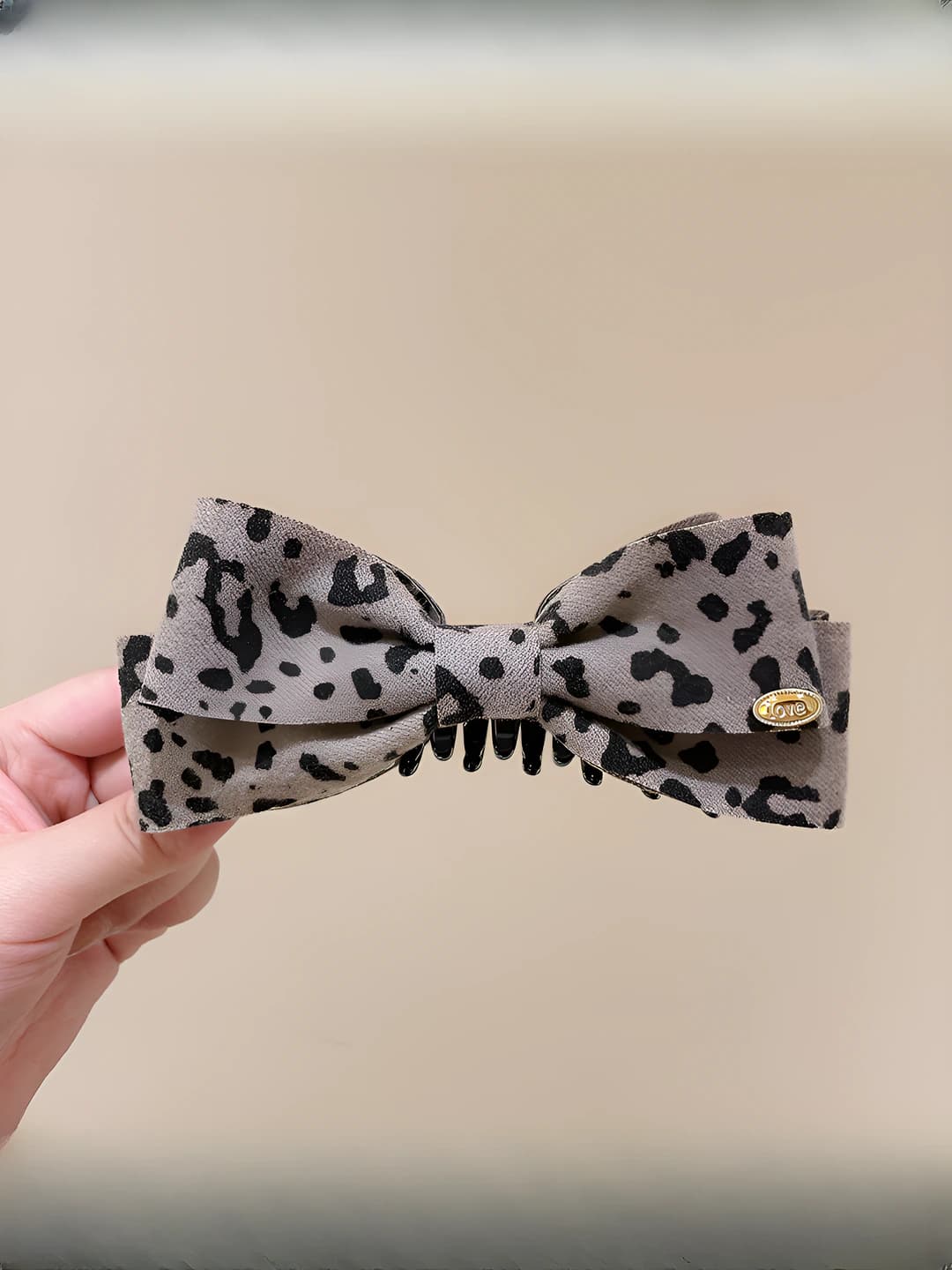 2# Light coffee leopard clip ~13 cm