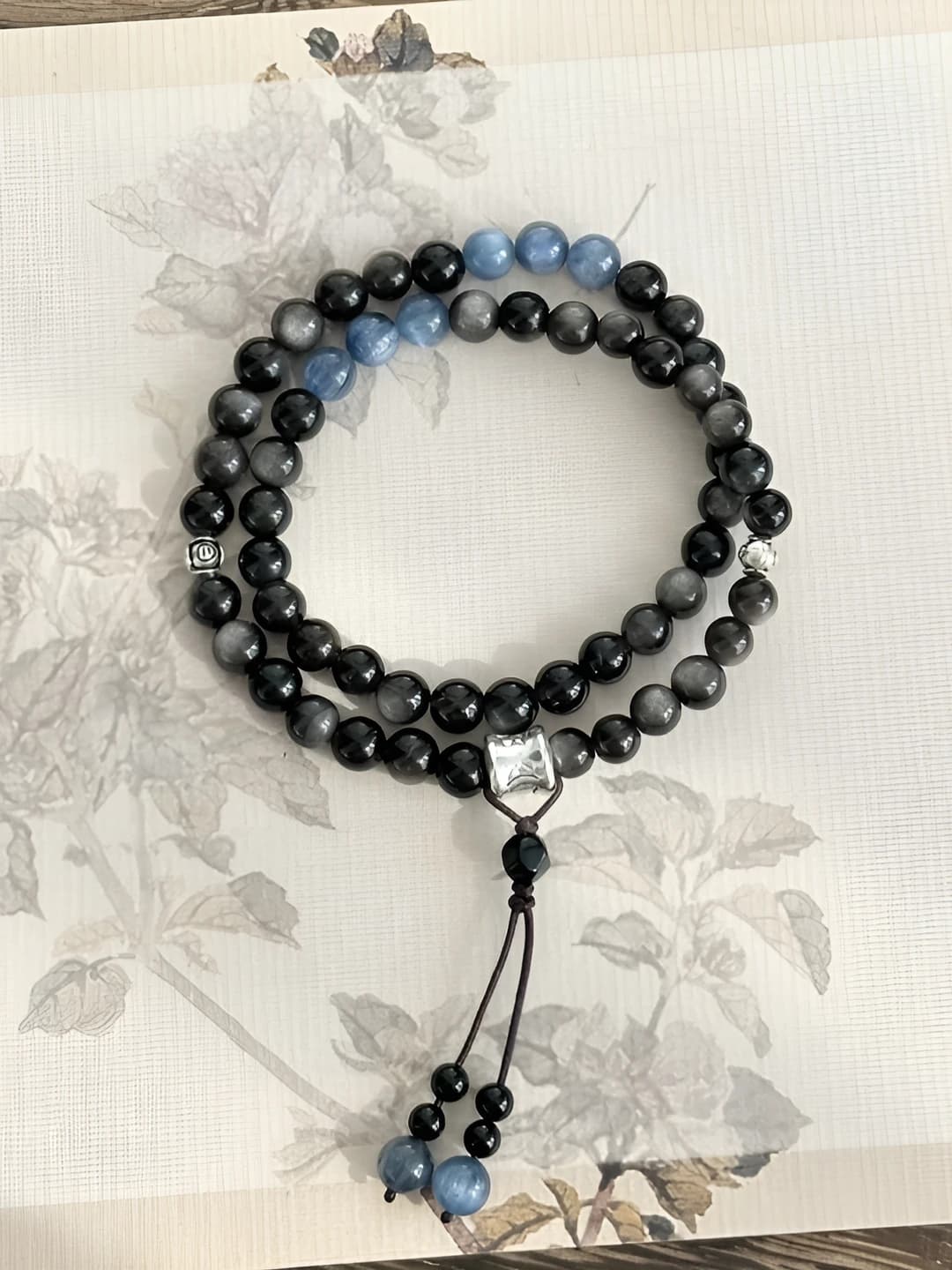 S359, Ko'k oyluk, Bilakuzuk