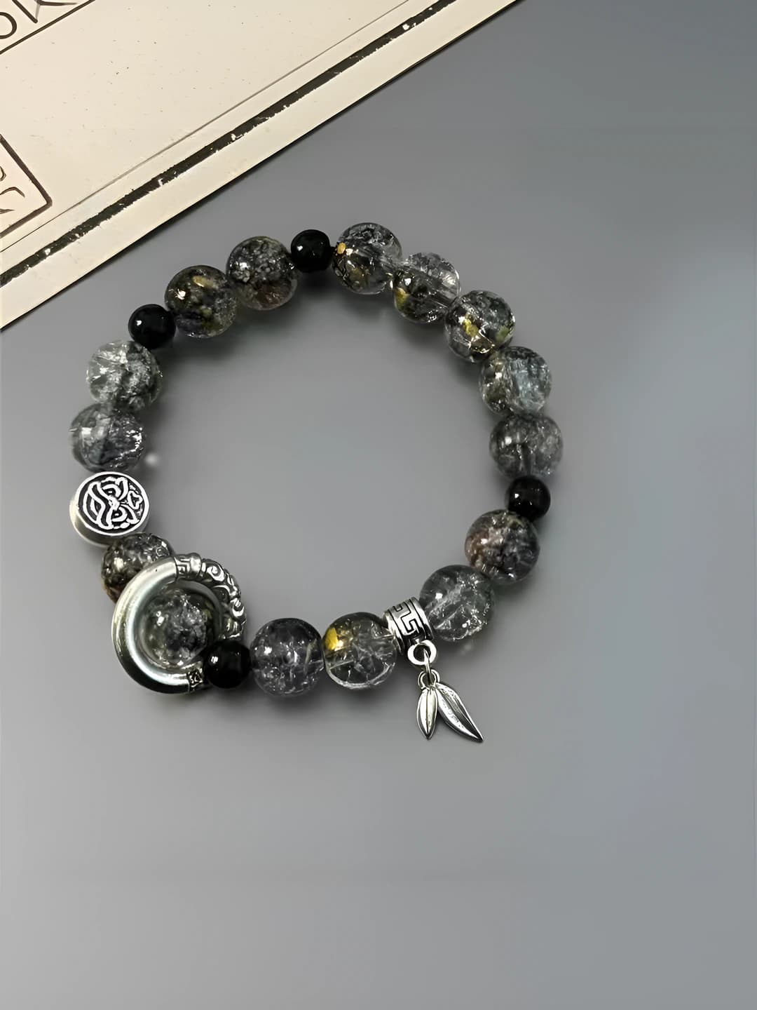 Xuan Yi bracelet