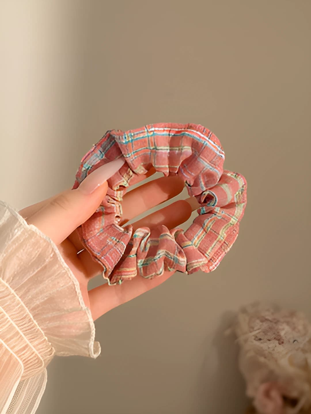 6# Cream strawberry plaid