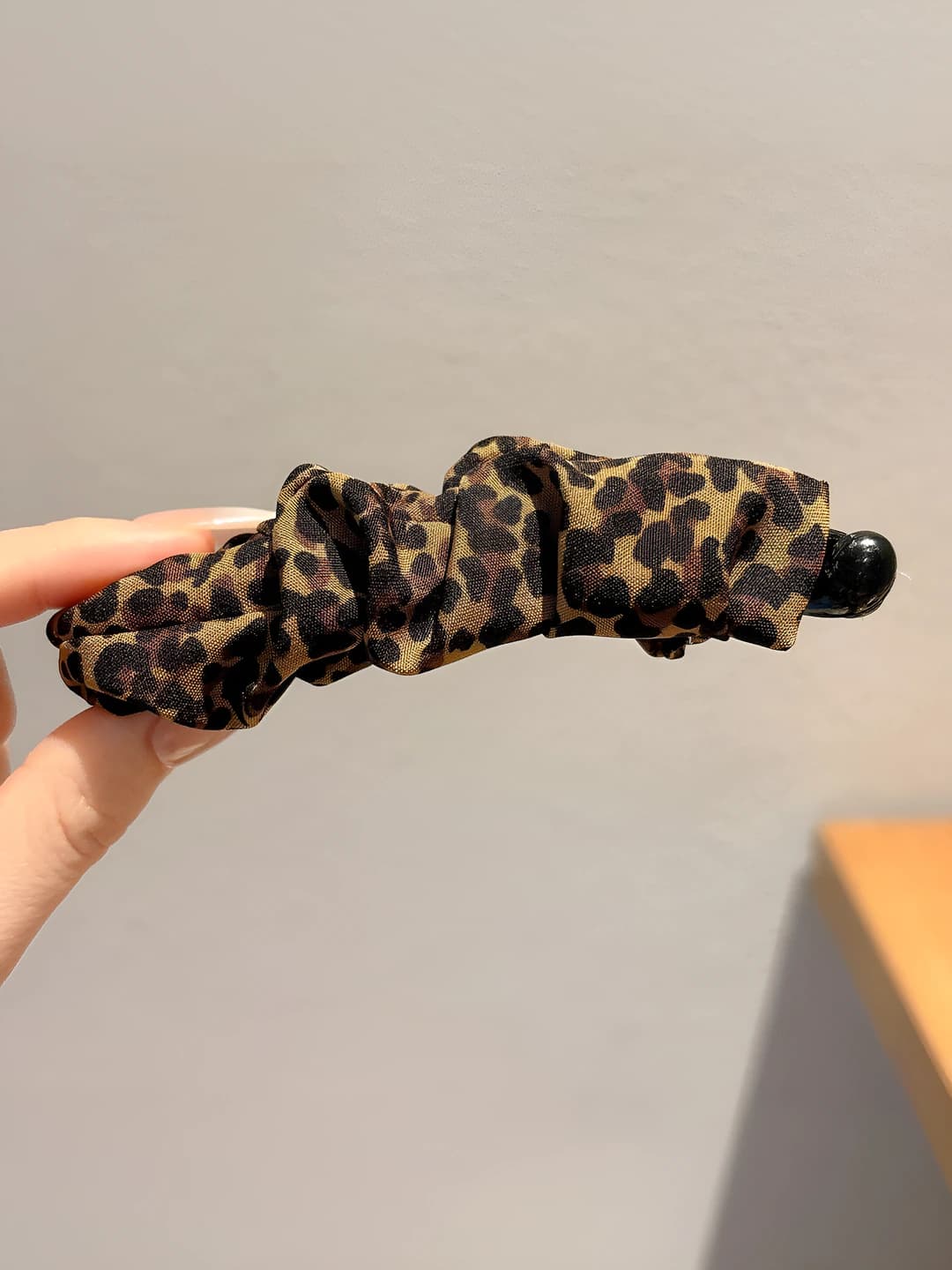 Leopard, ~10 cm