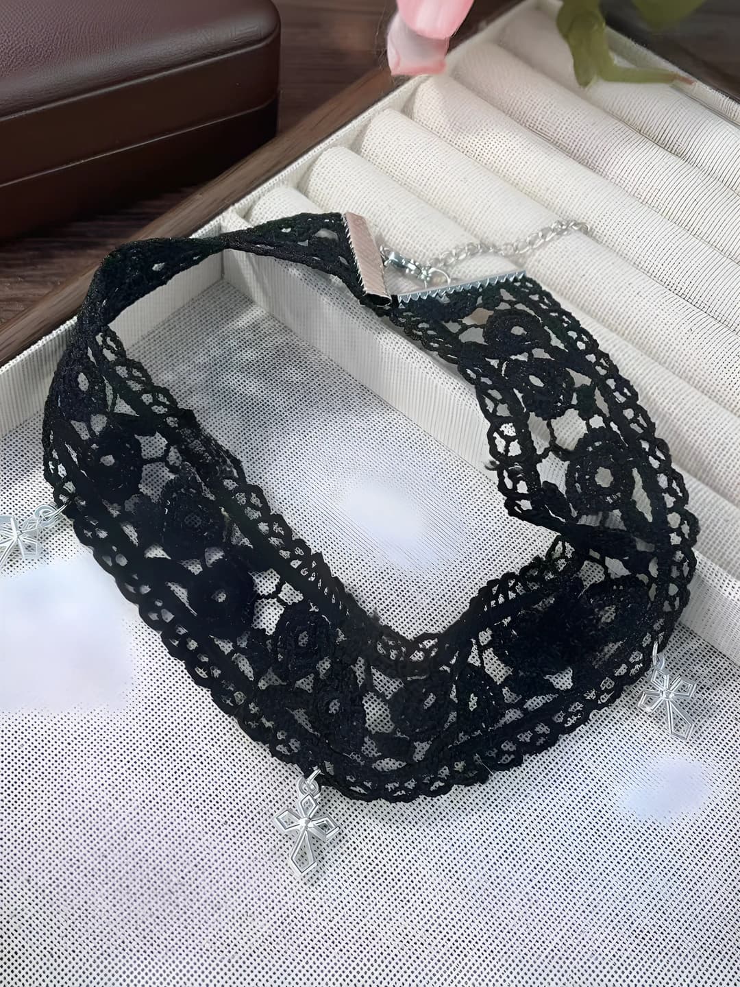 Black lace necklace