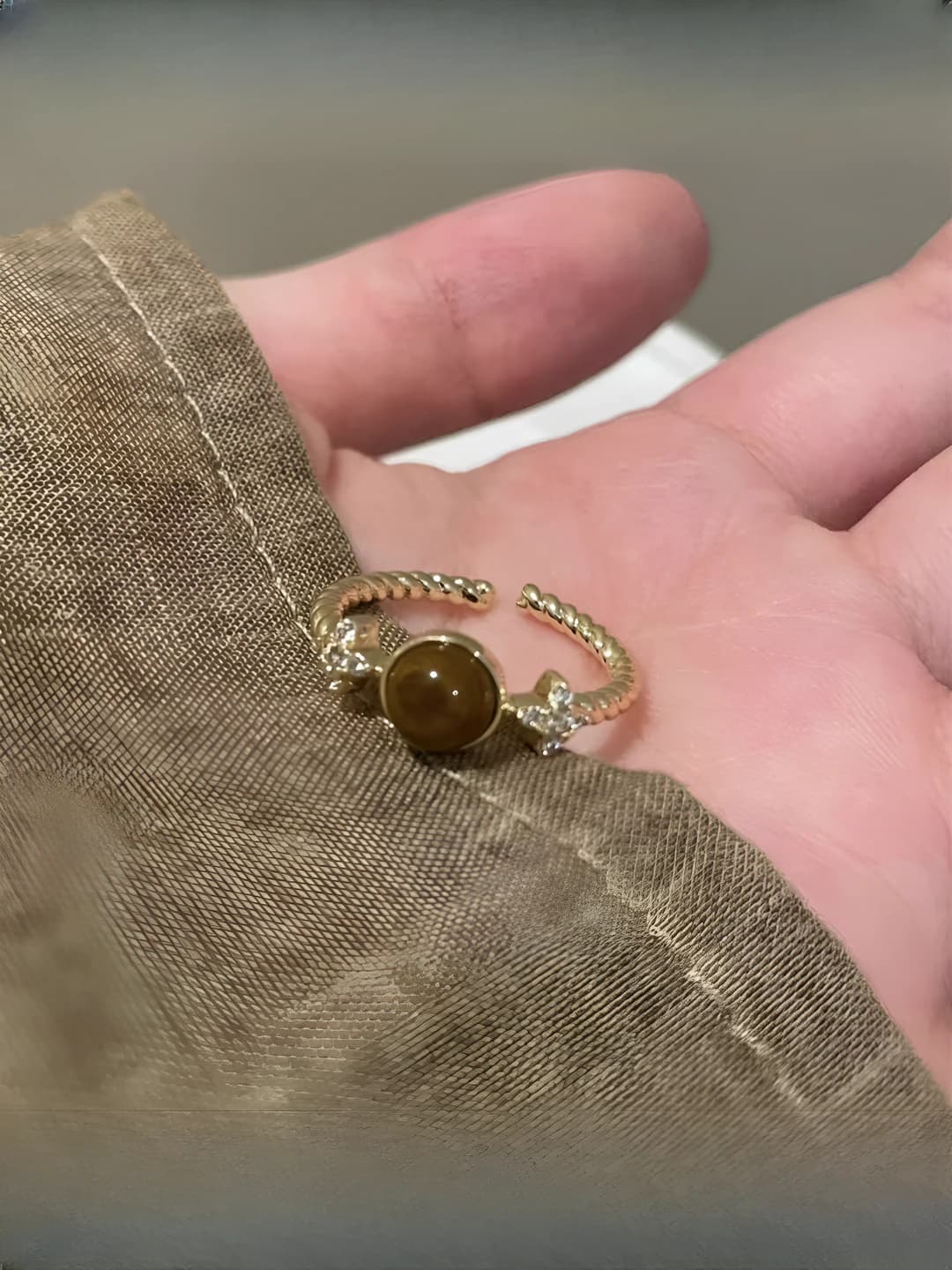 Zircon star tiger stone ring J1218C