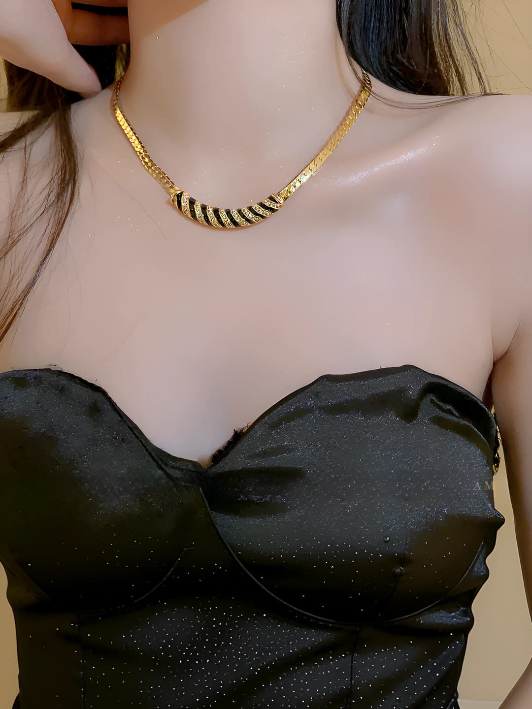 Women's geometric arc collar necklace with rhinestones