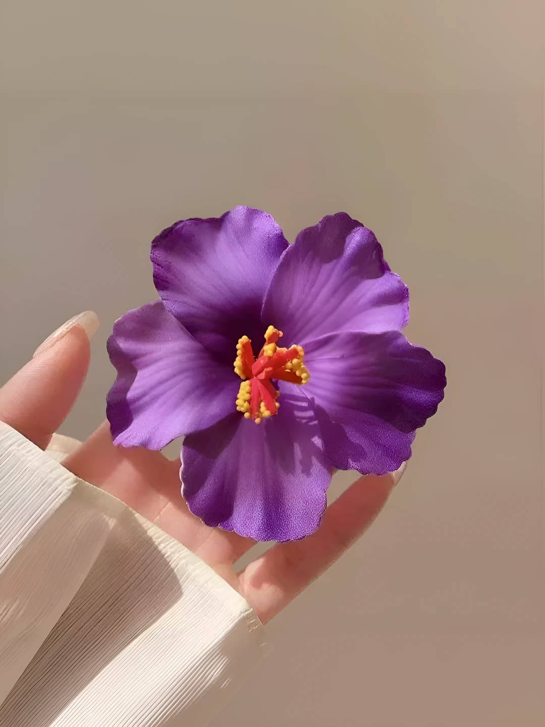 Purple duckbill clip, 1 pc