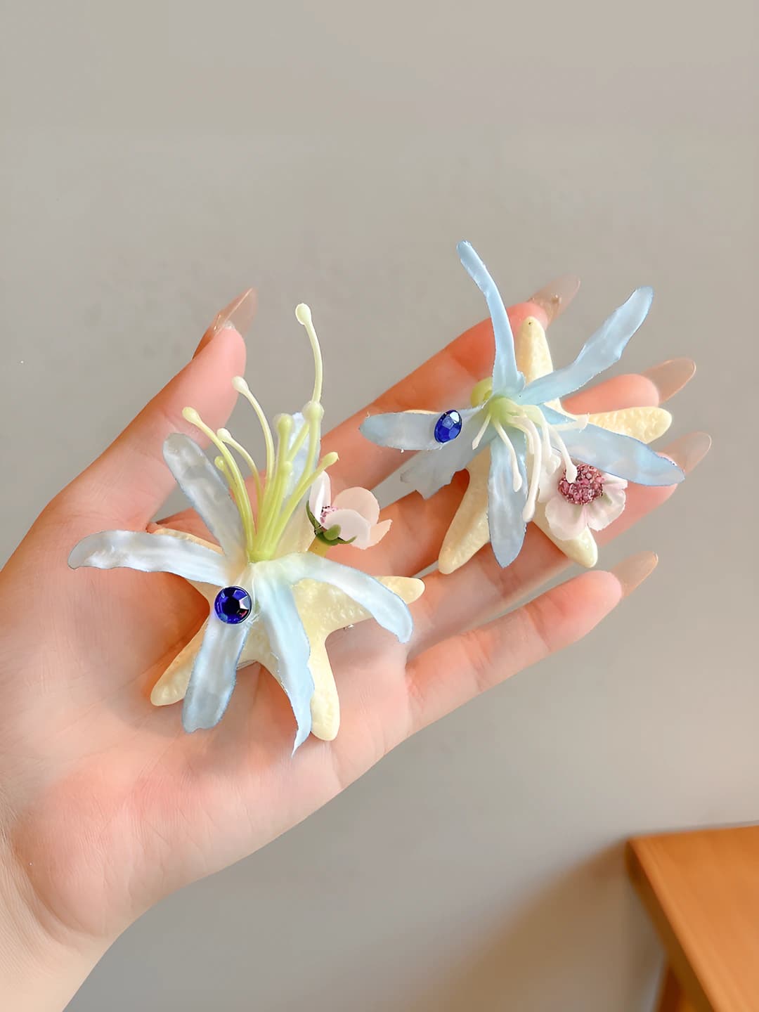 2# Blue stars, 2 pcs