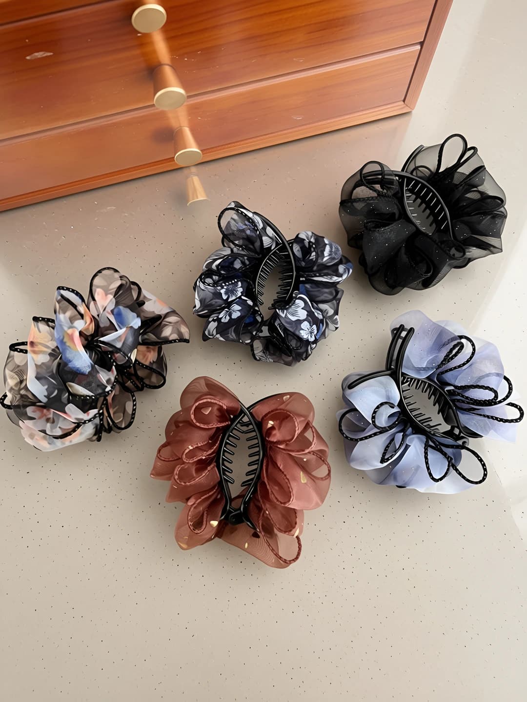 Women's retro style floral tulip element mesh fabric wrapped claw hair clip, handmade