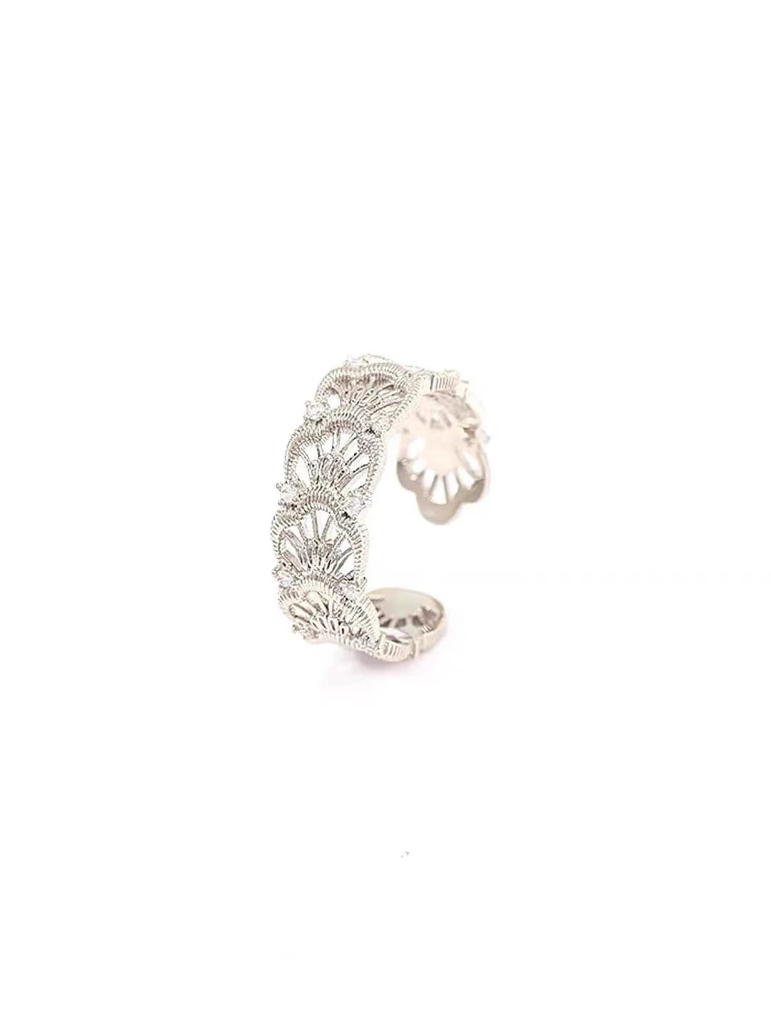 Openwork ring