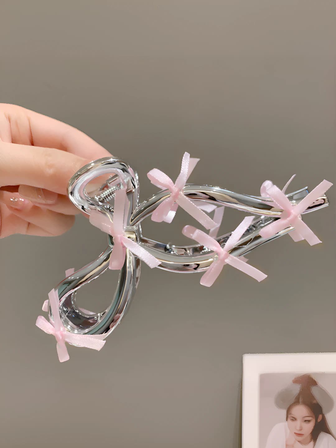 Silver bowtie, pink, 11 cm