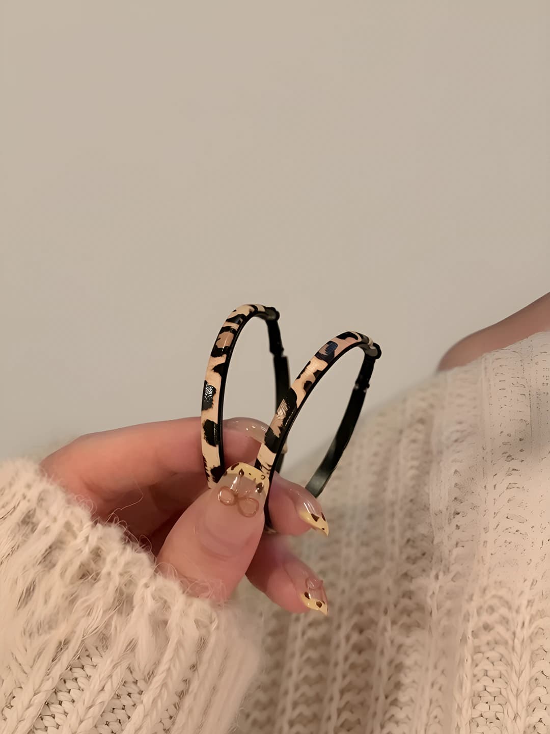 Leather hoop