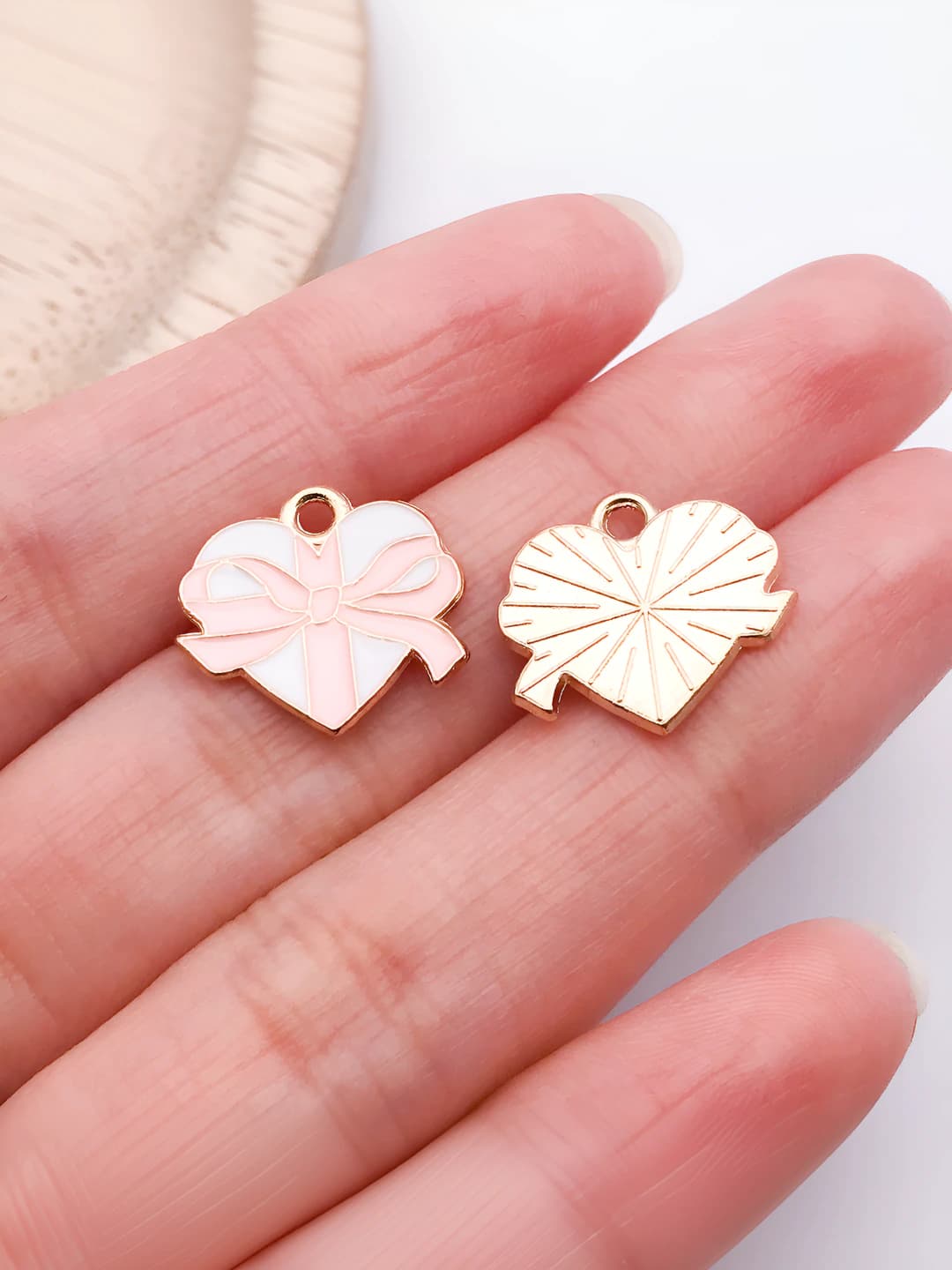 1 dona pushti yurak quti 'love' 14.5x16x1mm-1g