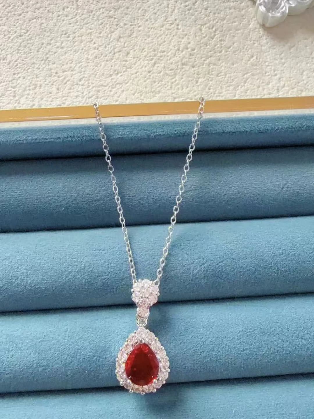 Silver-red