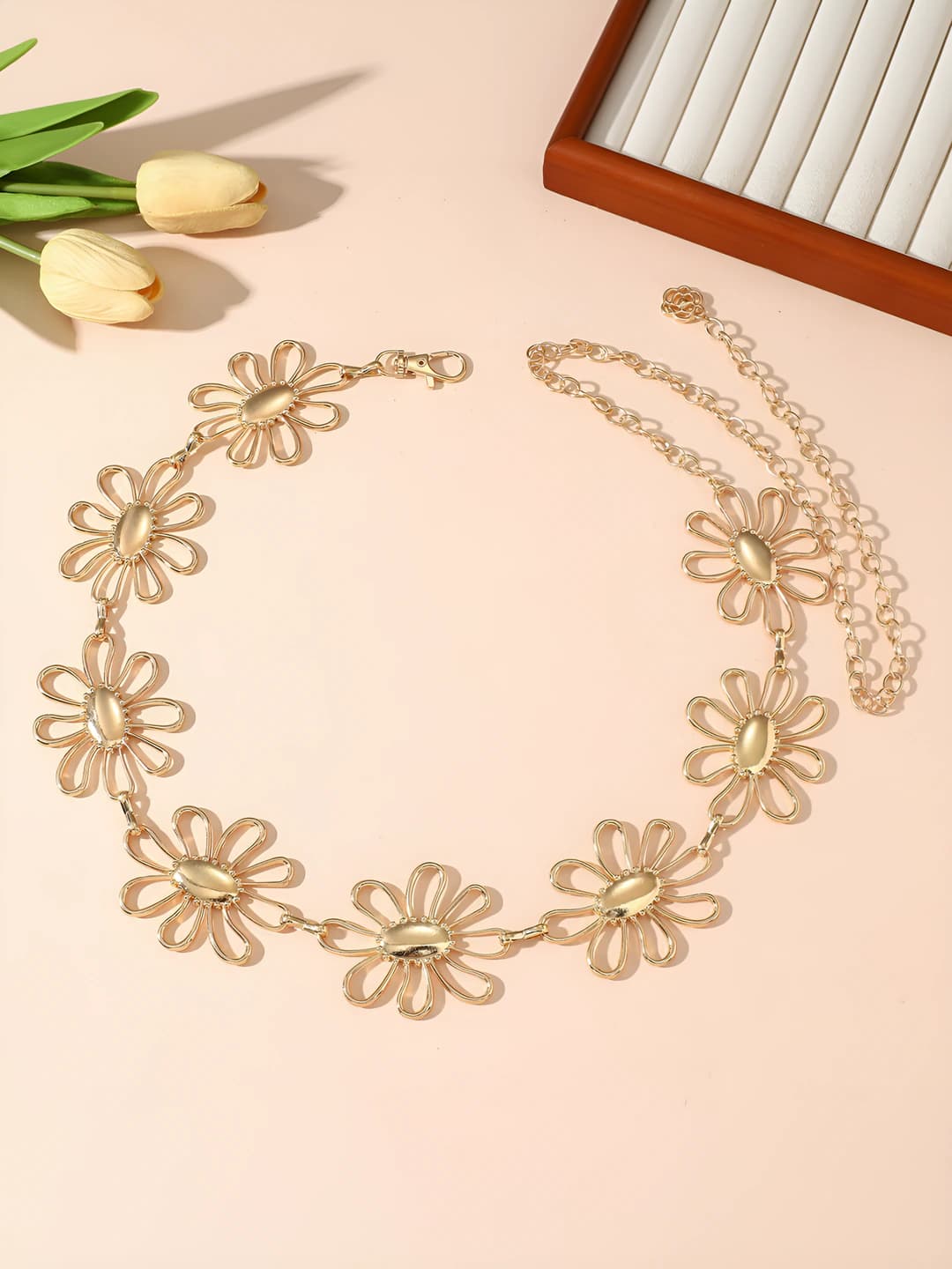Metal sunflower gold