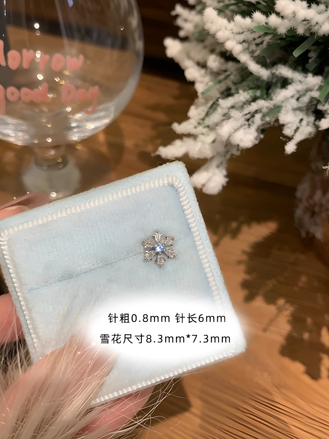 A99488 blue diamond snowflake 1 pc
