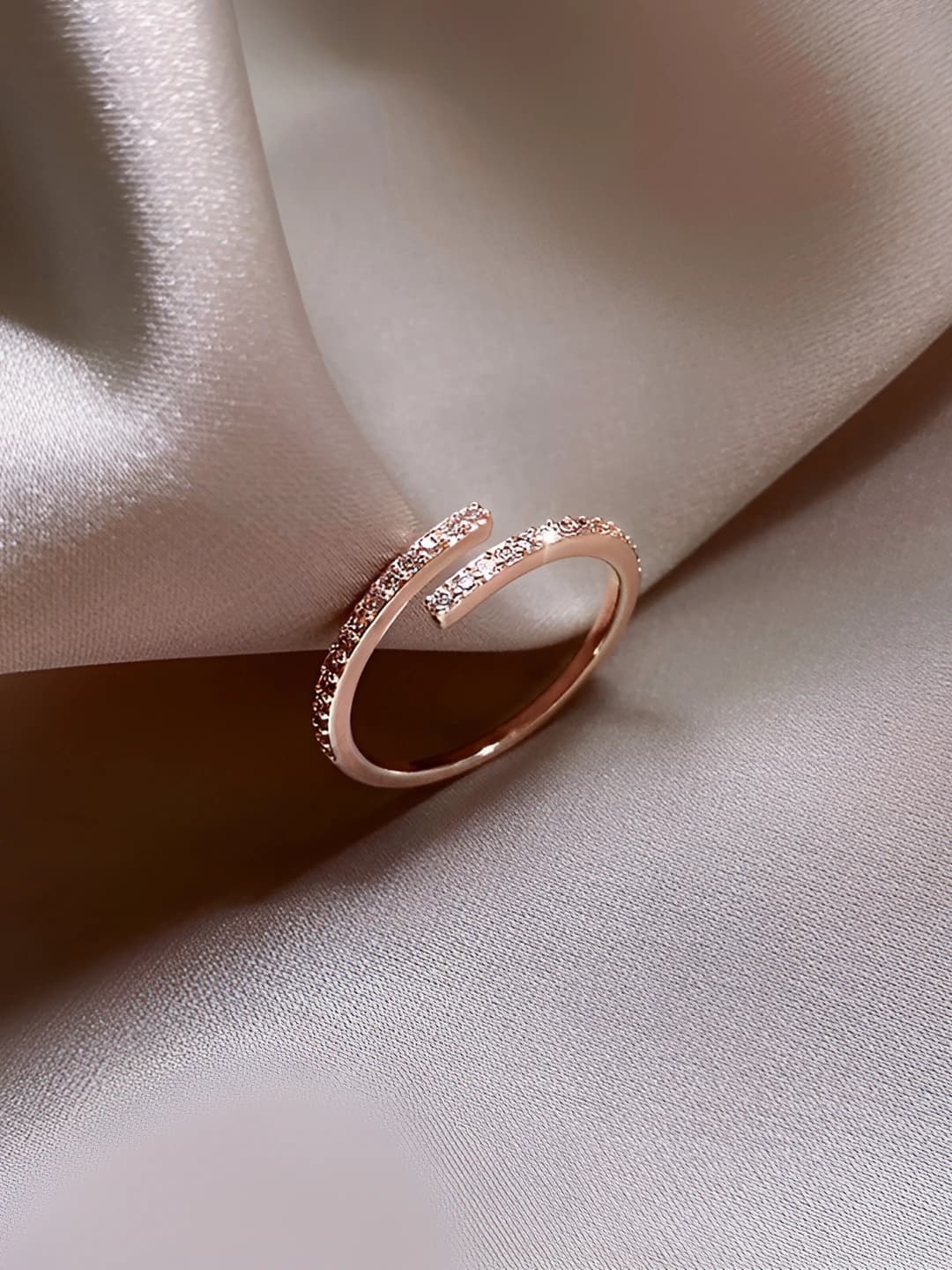 Rose gold open ring