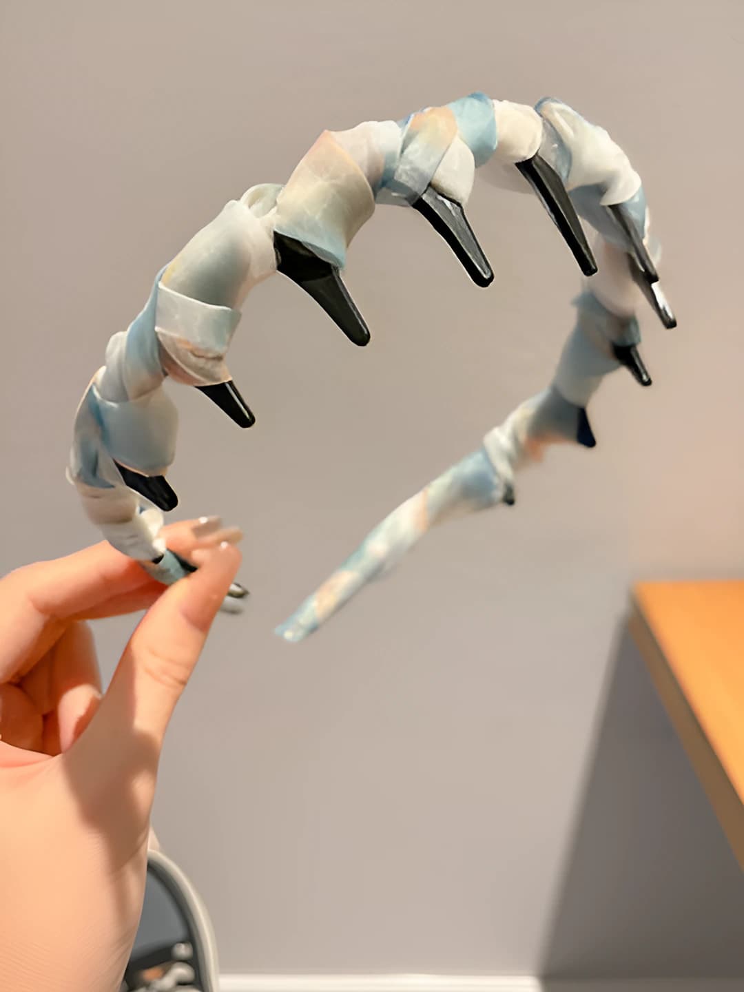 2# Toothed, blue