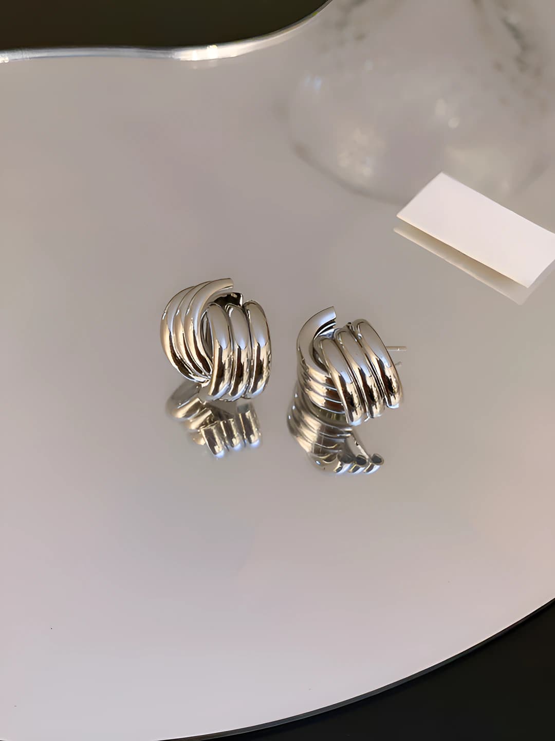 29# Серебряная игла - Серебристый