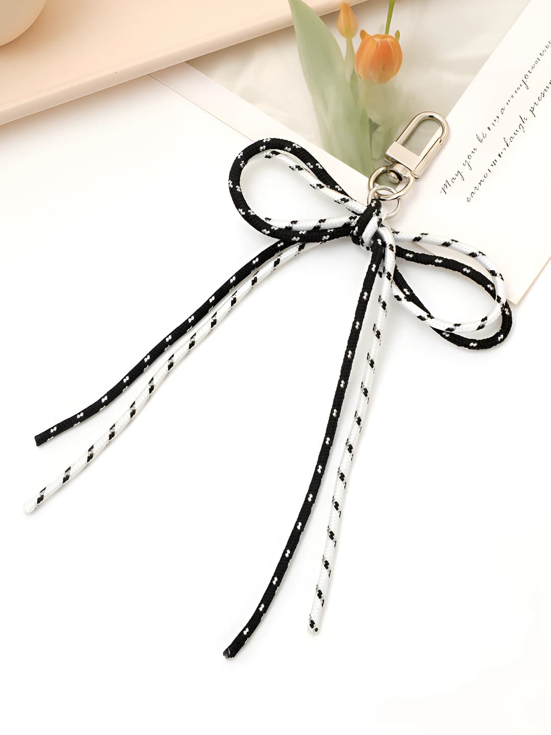 K1576 Woven nylon cord charm Black+White