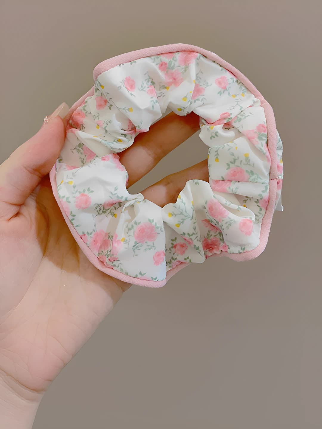 Розово-белый, 10 см