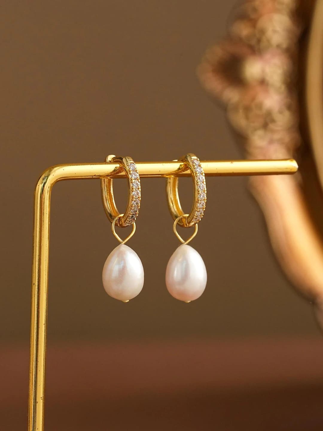 Women's natural freshwater pearl drop earrings, 5-6 mm, shape: round and teardrop, style: elegant